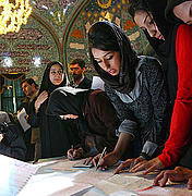 Wahllokal in Iran
