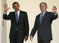 US-Präsident Barak Hussein Obama mit Alt-Präsident Georg W. Bush