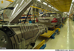 Iran, Autoproduktion