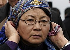 Kirigistans, Rosa Otunbayeva
