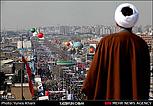 Pro-staatliche Demonstration Kundgebung Aufmarsch Massenkundgebung Massenversammlung Demo Jahrestag Islamische Revolution Iran Republik