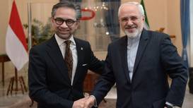 Marty Natalegawa und Mohammad Javad Zarif