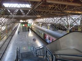 Bahnsteige Bahnhof Teheran Iran Türkei Trans-Asia-Express